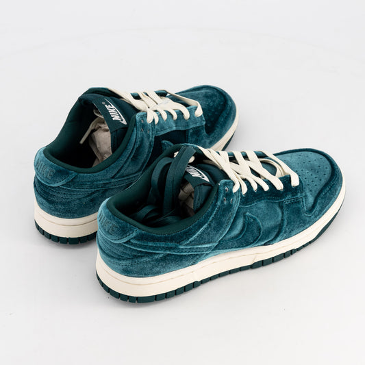 Nike Dunk Low Velvet Teal (DS)