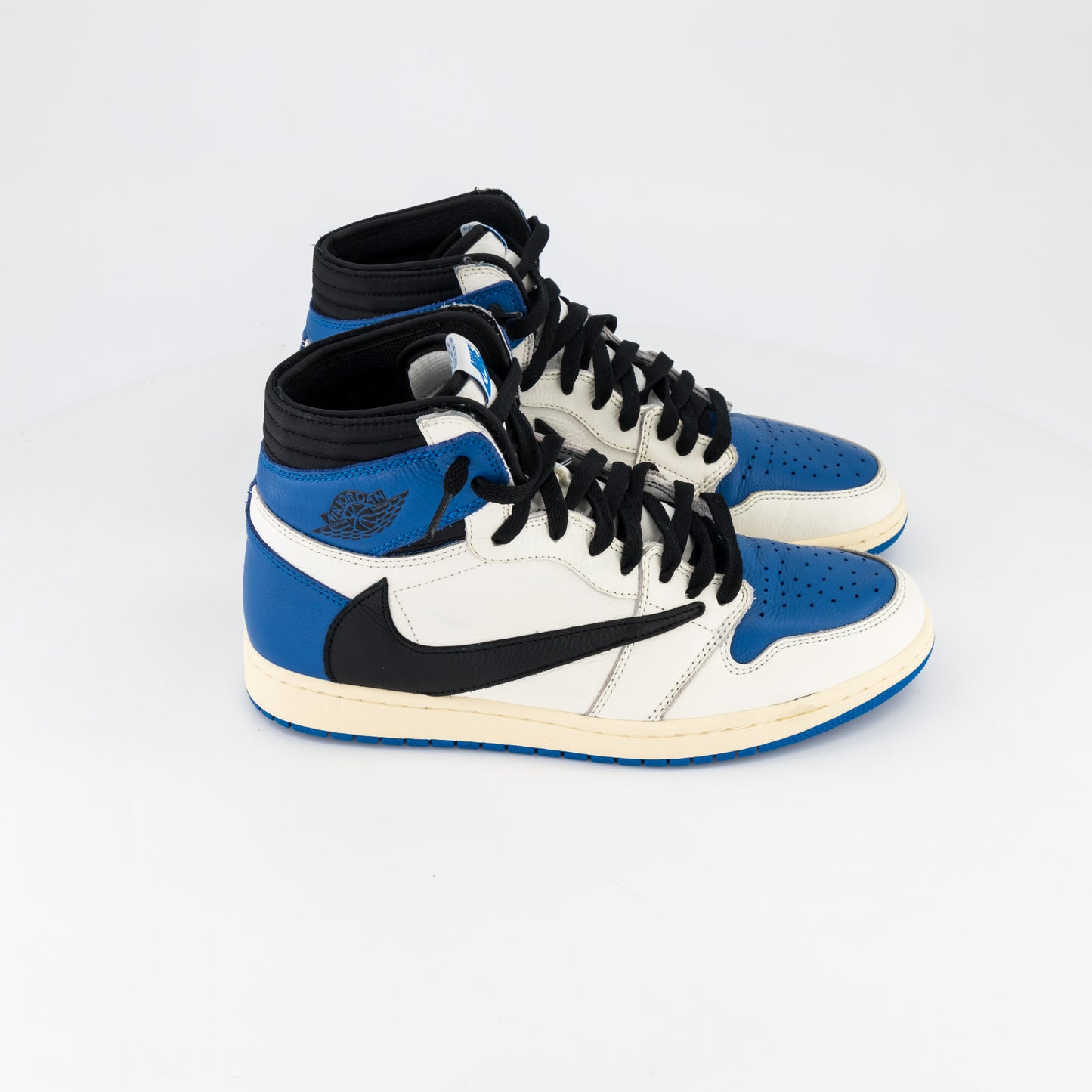 Travis Scott x Fragment Air Jordan 1 High OG SP (Pre-owned 9/10)