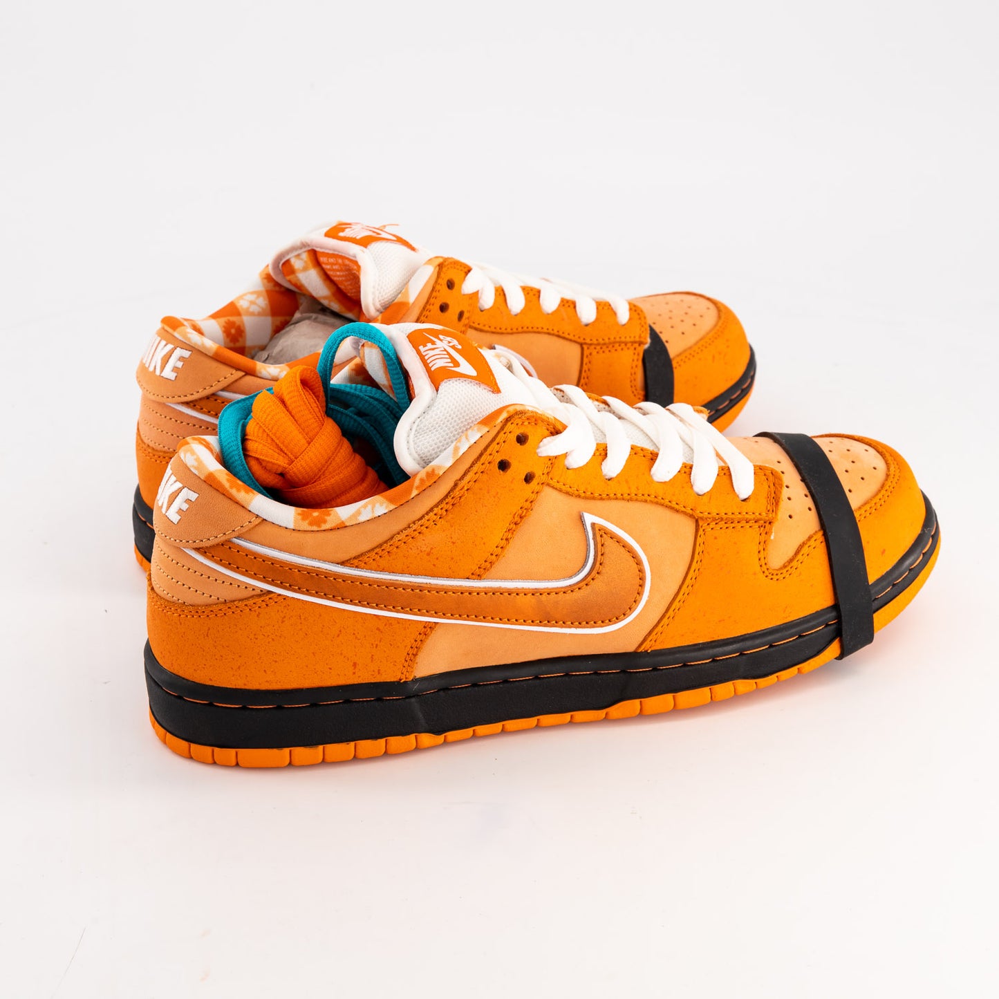 Nike SB Dunk Low 'Orange Lobster'